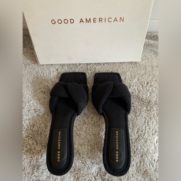 NEW Good American Terry Kickstand Black Low Heel Slides Sandals Womens 8.5 - Picture 4 of 10